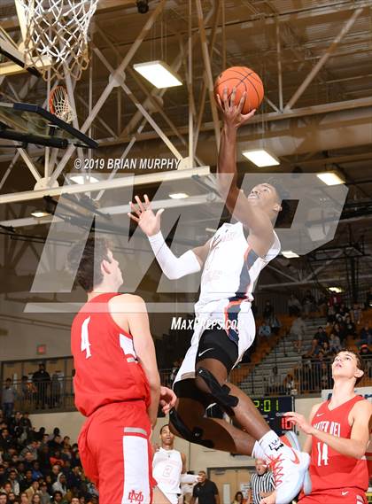 Thumbnail 3 in Mater Dei vs. Eastside Catholic (Les Schwab Invitational) photogallery.
