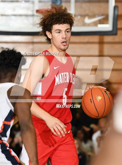 Thumbnail 1 in Mater Dei vs. Eastside Catholic (Les Schwab Invitational) photogallery.