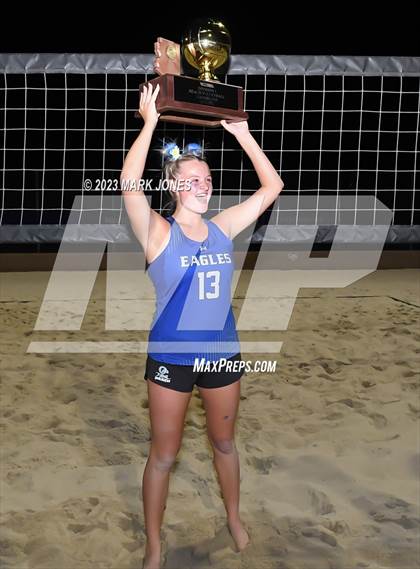Thumbnail 1 in O'Connor vs. Queen Creek (AIA DI Final - Awards) photogallery.