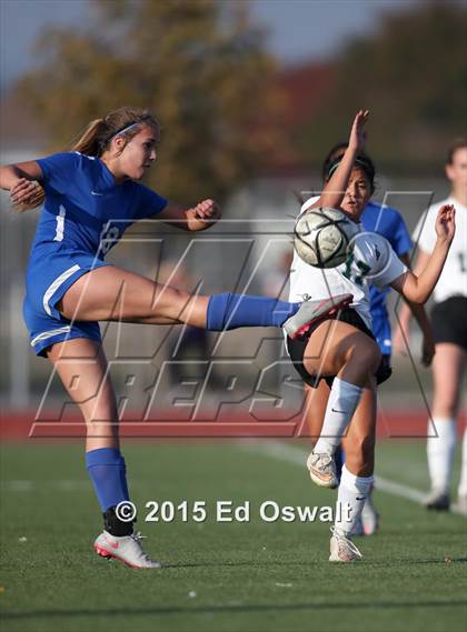 Thumbnail 1 in St. Vincent de Paul vs. Sonoma Academy (CIF NCS D3 Final) photogallery.