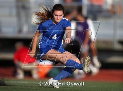 Thumbnail 2 in St. Vincent de Paul vs. Sonoma Academy (CIF NCS D3 Final) photogallery.