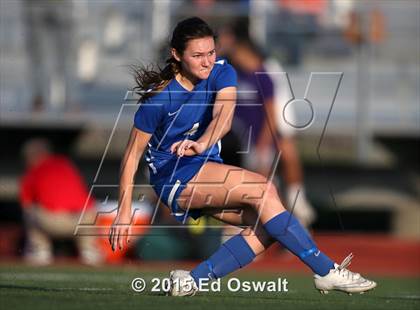 Thumbnail 3 in St. Vincent de Paul vs. Sonoma Academy (CIF NCS D3 Final) photogallery.