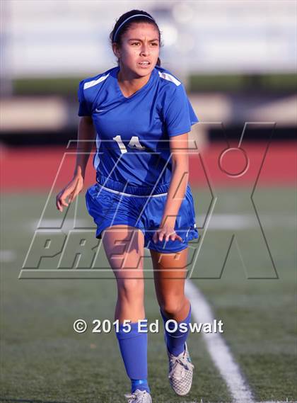 Thumbnail 2 in St. Vincent de Paul vs. Sonoma Academy (CIF NCS D3 Final) photogallery.