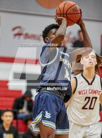 Thumbnail 3 in Burbank vs. West Campus (Cordova Christmas Classic) photogallery.