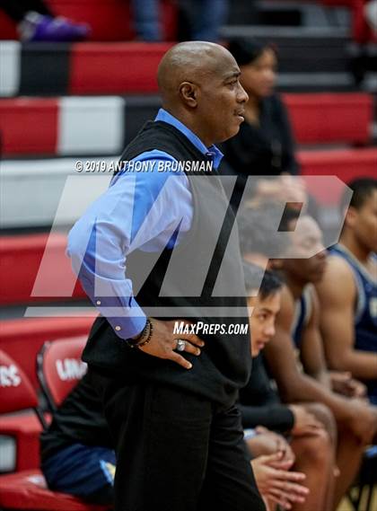 Thumbnail 2 in Burbank vs. West Campus (Cordova Christmas Classic) photogallery.