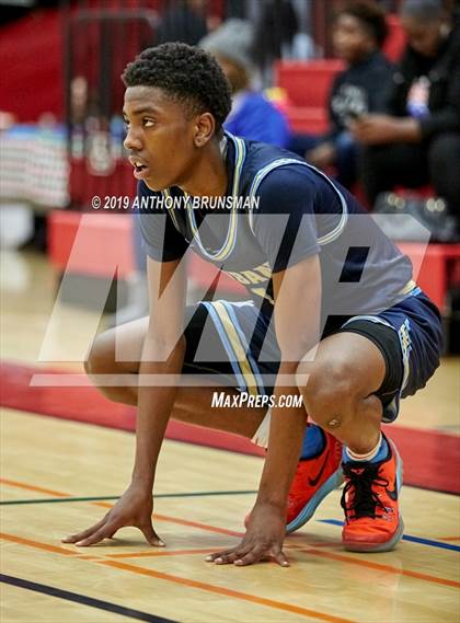 Thumbnail 1 in Burbank vs. West Campus (Cordova Christmas Classic) photogallery.