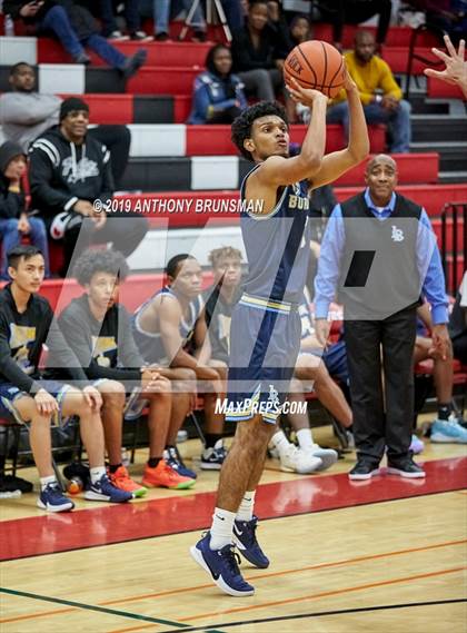Thumbnail 3 in Burbank vs. West Campus (Cordova Christmas Classic) photogallery.