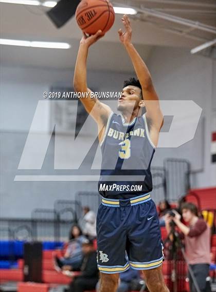 Thumbnail 3 in Burbank vs. West Campus (Cordova Christmas Classic) photogallery.