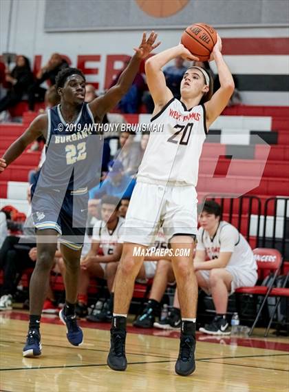 Thumbnail 2 in Burbank vs. West Campus (Cordova Christmas Classic) photogallery.