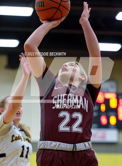 Thumbnail 2 in Sherman @ Denison photogallery.