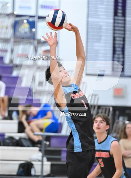 Thumbnail 3 in Thunderbird @ Northwest Christian photogallery.