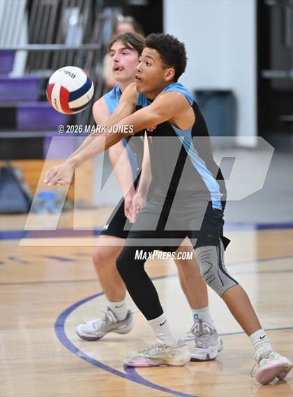 Thumbnail 2 in Thunderbird @ Northwest Christian photogallery.