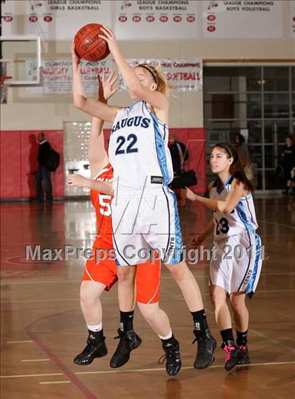 Thumbnail 3 in Poly vs. Saugus (West Coast Holiday Classic) photogallery.
