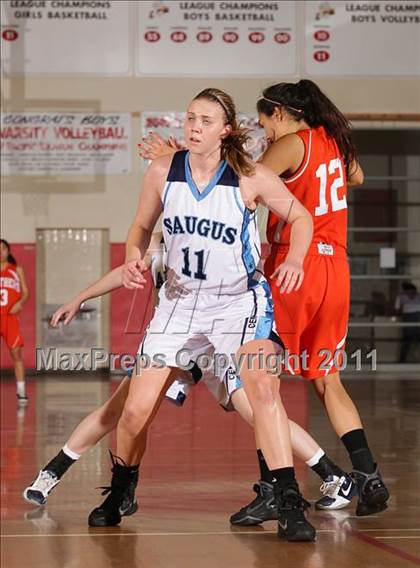 Thumbnail 1 in Poly vs. Saugus (West Coast Holiday Classic) photogallery.