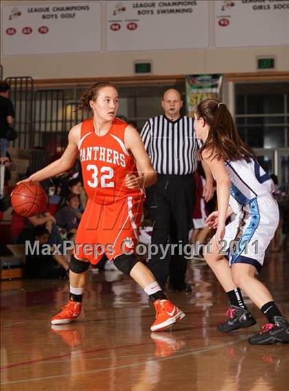 Thumbnail 3 in Poly vs. Saugus (West Coast Holiday Classic) photogallery.
