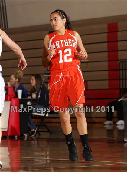 Thumbnail 1 in Poly vs. Saugus (West Coast Holiday Classic) photogallery.