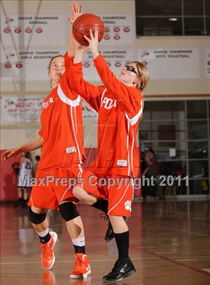 Thumbnail 1 in Poly vs. Saugus (West Coast Holiday Classic) photogallery.