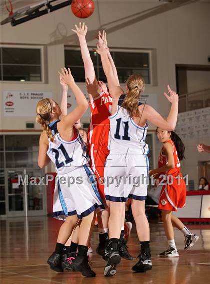 Thumbnail 3 in Poly vs. Saugus (West Coast Holiday Classic) photogallery.