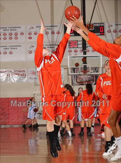 Thumbnail 3 in Poly vs. Saugus (West Coast Holiday Classic) photogallery.