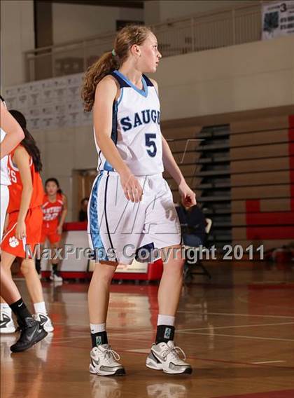 Thumbnail 3 in Poly vs. Saugus (West Coast Holiday Classic) photogallery.