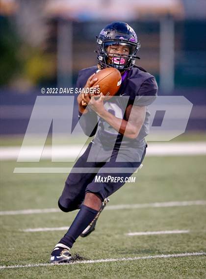 Thumbnail 1 in Strake Jesuit @ Fulshear photogallery.