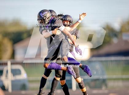 Thumbnail 2 in Strake Jesuit @ Fulshear photogallery.