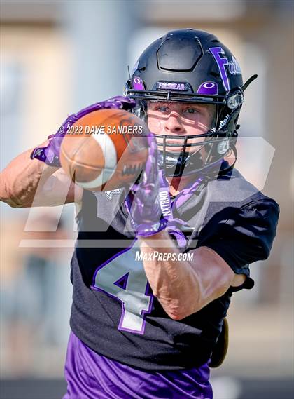 Thumbnail 3 in Strake Jesuit @ Fulshear photogallery.