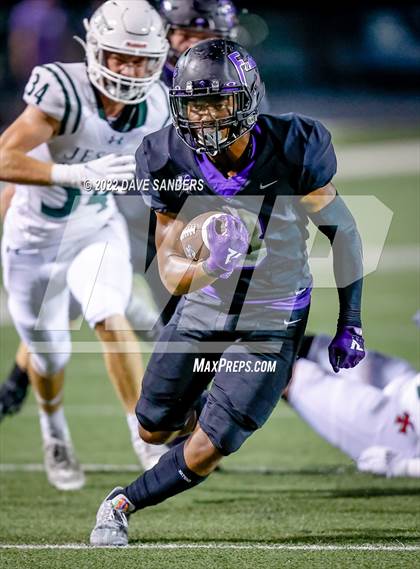 Thumbnail 1 in Strake Jesuit @ Fulshear photogallery.
