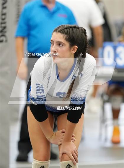 Thumbnail 1 in Lake Fenton vs. Utica Eisenhower (Motor City Power Series) photogallery.