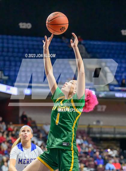 Thumbnail 1 in New London vs. Mercy (CIAC Class MM Final) photogallery.