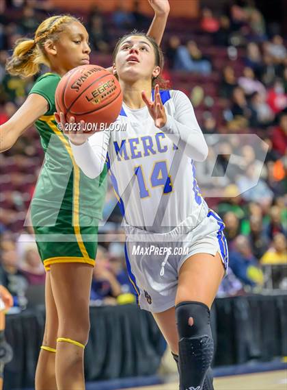 Thumbnail 3 in New London vs. Mercy (CIAC Class MM Final) photogallery.