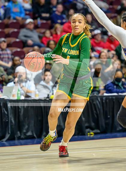 Thumbnail 1 in New London vs. Mercy (CIAC Class MM Final) photogallery.