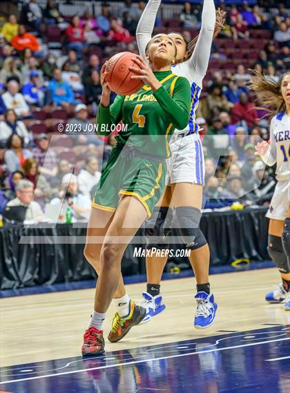 Thumbnail 2 in New London vs. Mercy (CIAC Class MM Final) photogallery.