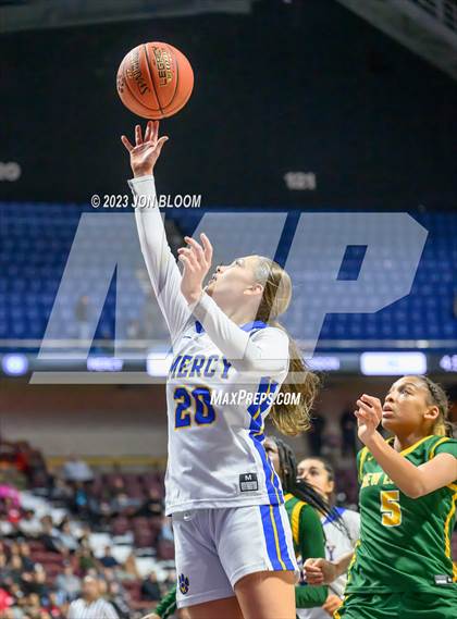 Thumbnail 3 in New London vs. Mercy (CIAC Class MM Final) photogallery.