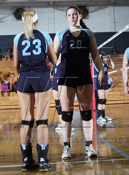 Thumbnail 3 in Chartiers Valley @ Canevin Catholic photogallery.