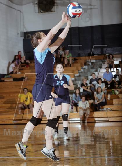 Thumbnail 3 in Chartiers Valley @ Canevin Catholic photogallery.
