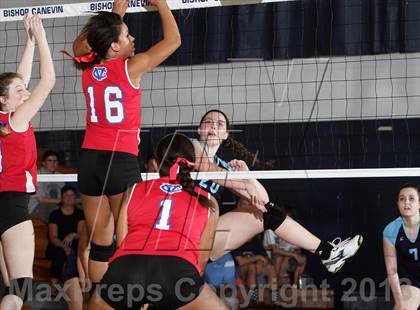 Thumbnail 3 in Chartiers Valley @ Canevin Catholic photogallery.
