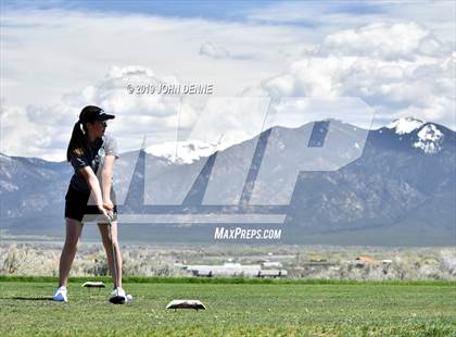 Thumbnail 1 in NMAA District 4A Finals photogallery.