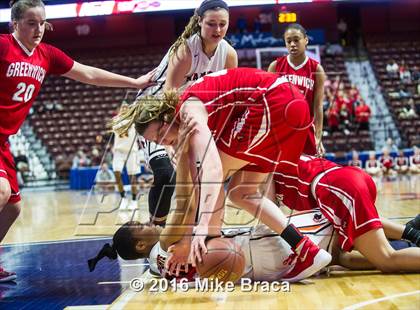 Thumbnail 3 in Greenwich vs. Stamford (CIAC Class LL Final) photogallery.