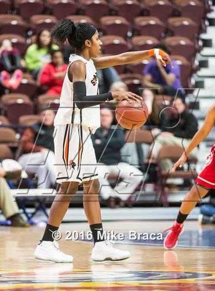Thumbnail 1 in Greenwich vs. Stamford (CIAC Class LL Final) photogallery.