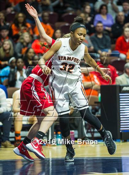 Thumbnail 1 in Greenwich vs. Stamford (CIAC Class LL Final) photogallery.