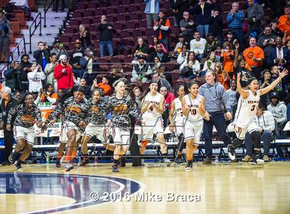 Thumbnail 3 in Greenwich vs. Stamford (CIAC Class LL Final) photogallery.