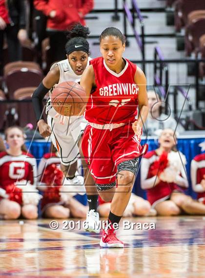 Thumbnail 2 in Greenwich vs. Stamford (CIAC Class LL Final) photogallery.