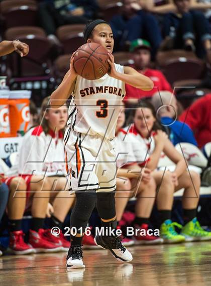 Thumbnail 3 in Greenwich vs. Stamford (CIAC Class LL Final) photogallery.