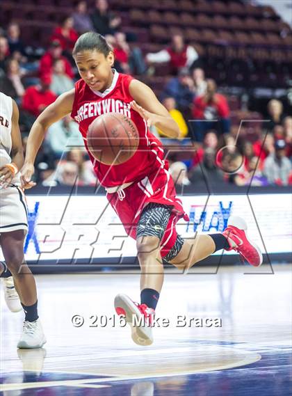 Thumbnail 2 in Greenwich vs. Stamford (CIAC Class LL Final) photogallery.