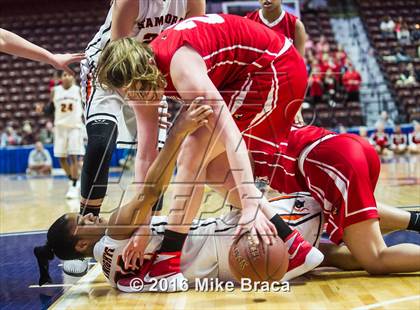 Thumbnail 1 in Greenwich vs. Stamford (CIAC Class LL Final) photogallery.