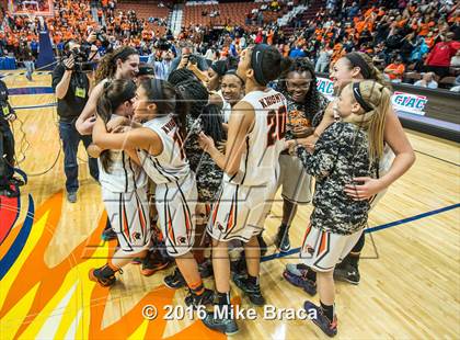 Thumbnail 1 in Greenwich vs. Stamford (CIAC Class LL Final) photogallery.