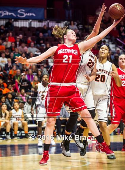 Thumbnail 3 in Greenwich vs. Stamford (CIAC Class LL Final) photogallery.