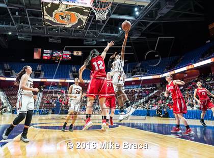 Thumbnail 2 in Greenwich vs. Stamford (CIAC Class LL Final) photogallery.