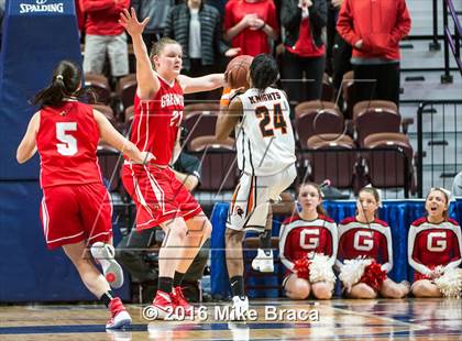 Thumbnail 2 in Greenwich vs. Stamford (CIAC Class LL Final) photogallery.